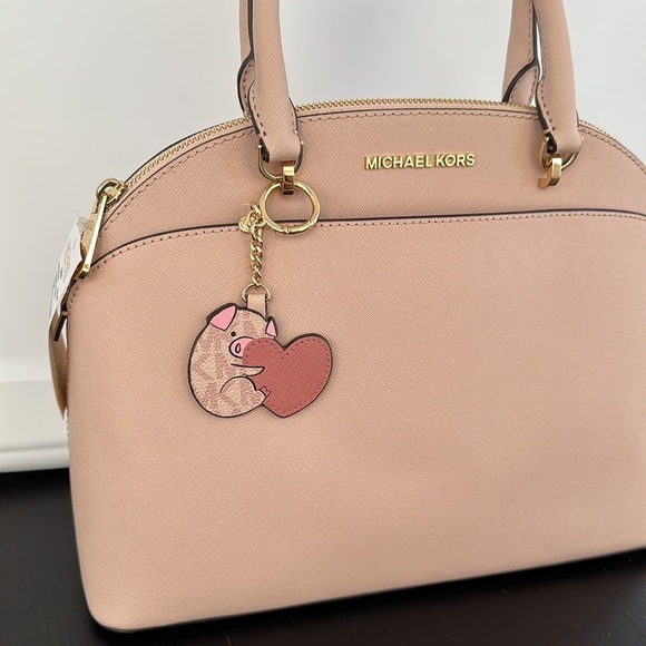 2pc💕🐷 Michael Kors Emmy dome satchel and pig key fob - Picture 3 of 9